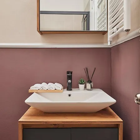 Modern 2br In Nisantasi Area Balconies & Ac Istanbulská provincie