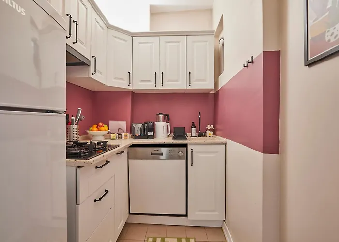 Διαμέρισμα Modern 2br In Nisantasi Area Balconies & Ac Κωνσταντινούπολη